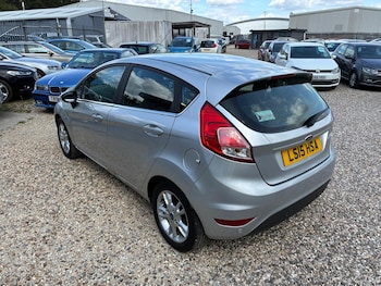 Used Ford Fiesta 2015 for sale - 79075531: Photo