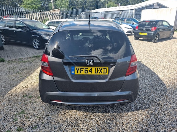 Used Honda Jazz 2014 for sale - 74900678: Photo 5