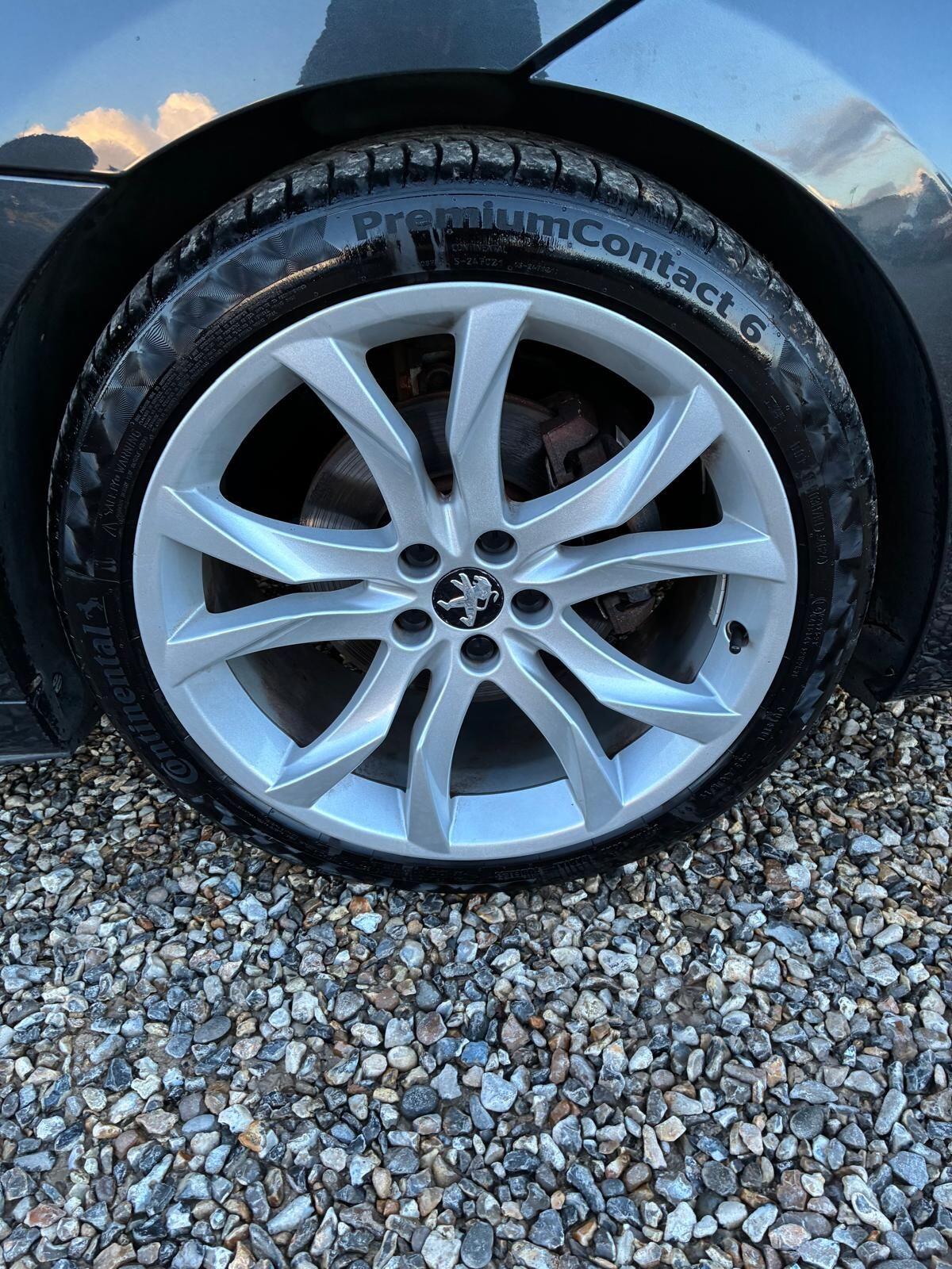 Used Peugeot RCZ 2012 for sale - 77882752: Photo 17