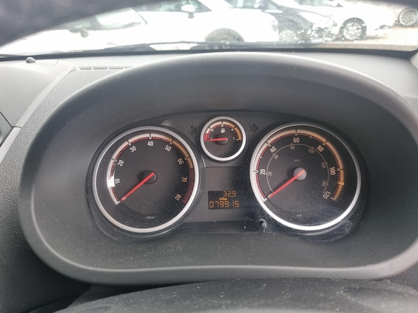 Used Vauxhall Corsa 2013 for sale - 75708520: Photo 13