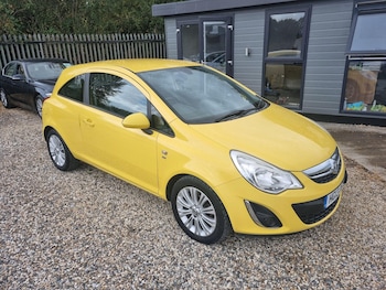 Vauxhall - Corsa