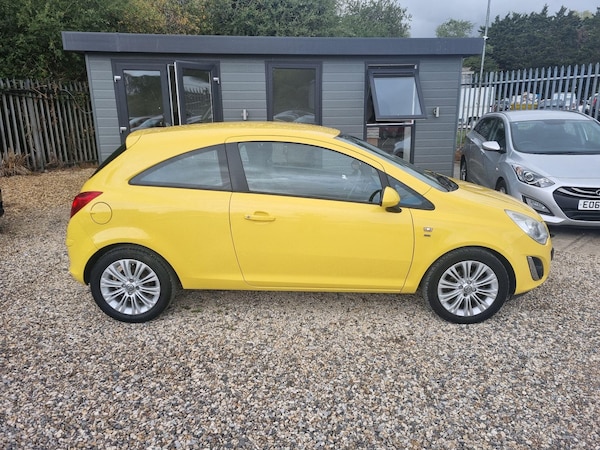 Used Vauxhall Corsa 2013 for sale - 75708520: Photo 7