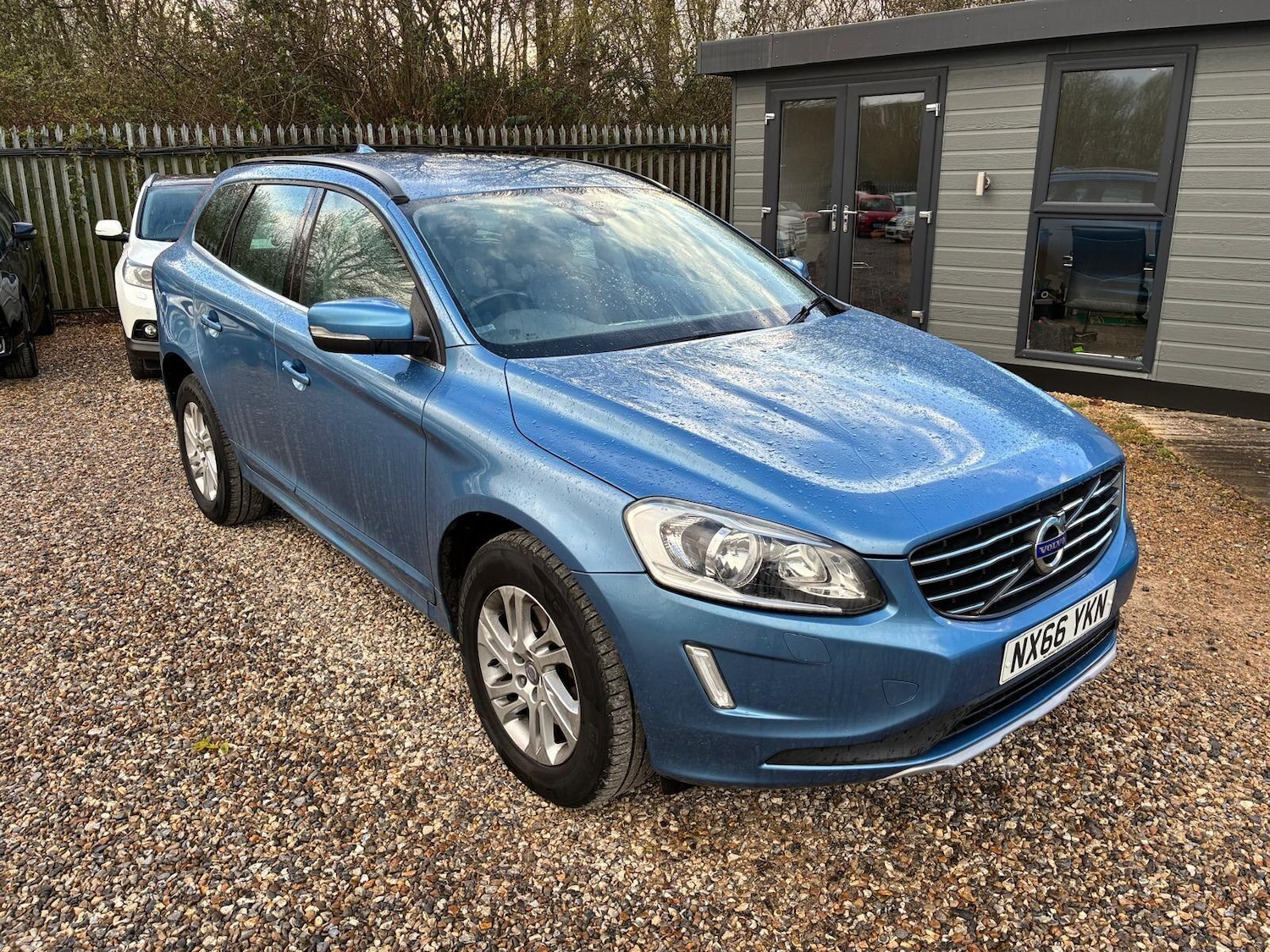 Used Volvo XC60 2016 for sale - 78007296: Photo 1