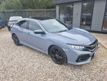 Used Honda Civic 2019 for sale - 76238973: Photo