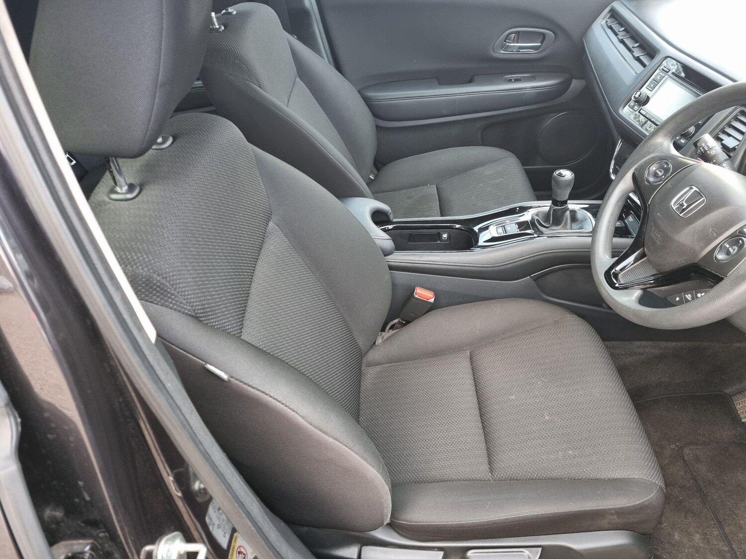 Used Honda HR-V 2016 for sale - 76913169: Photo 9