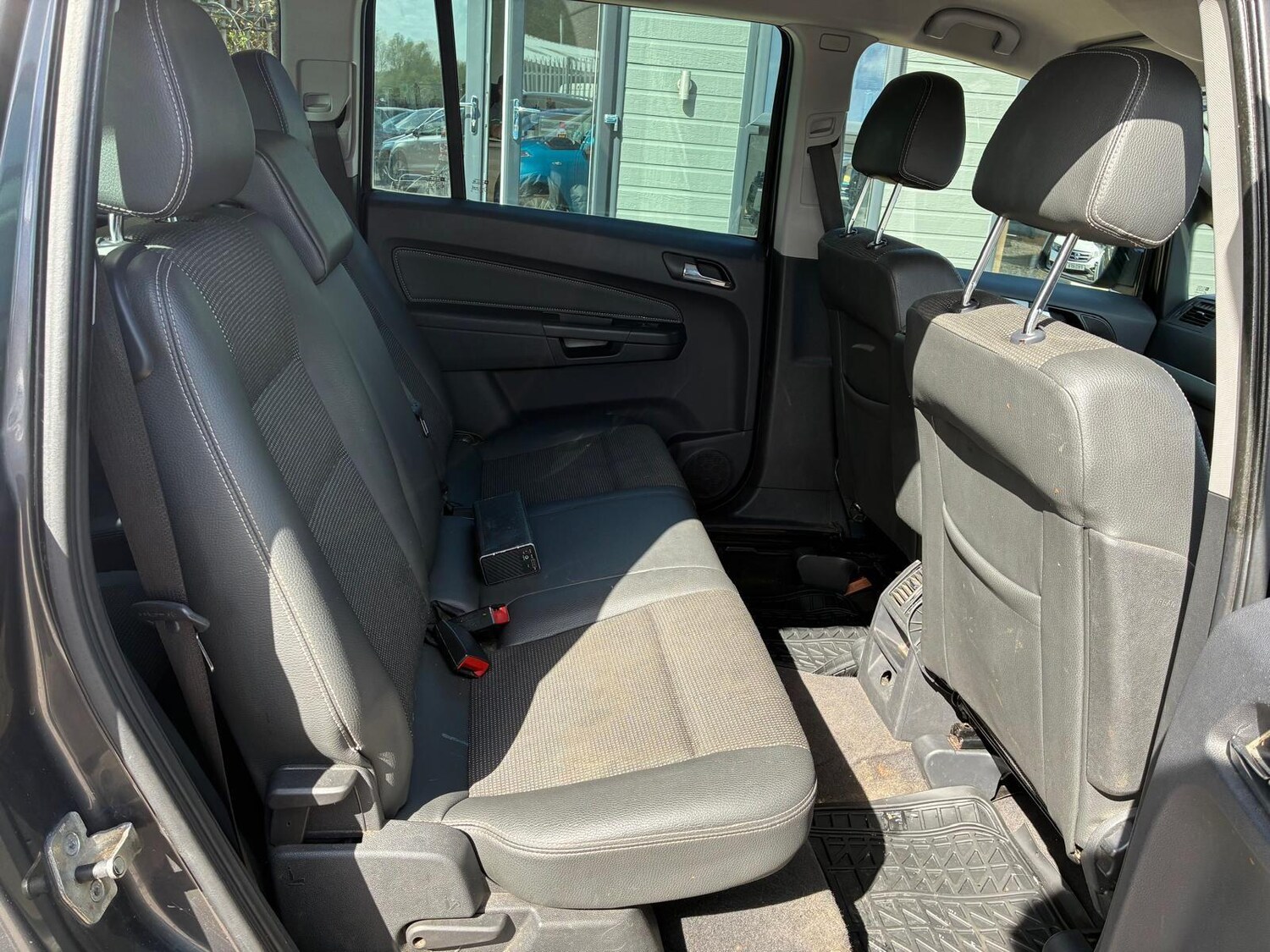 Used Vauxhall Zafira for sale - 78214235: Photo 10