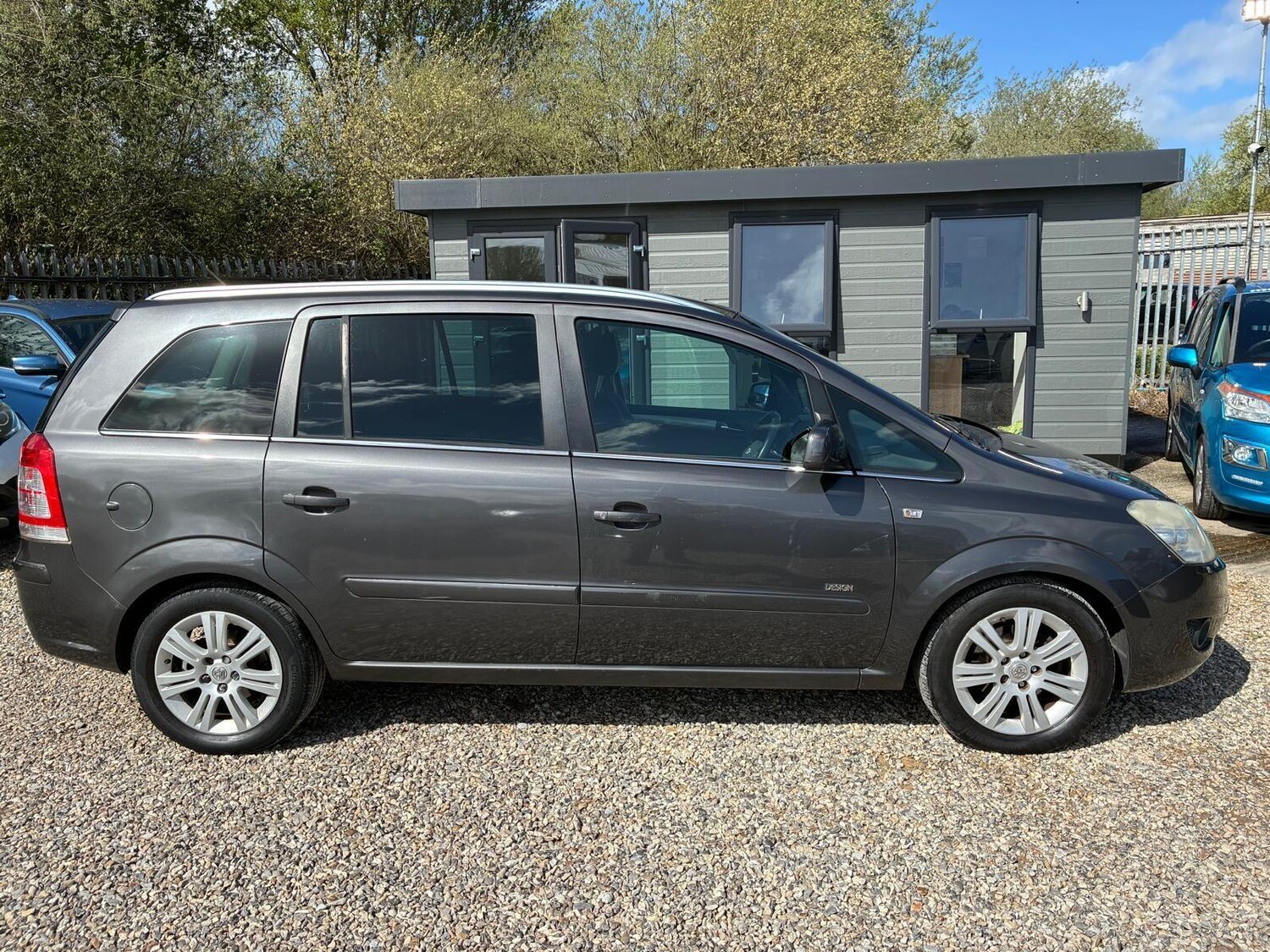 Used Vauxhall Zafira for sale - 78214235: Photo 6
