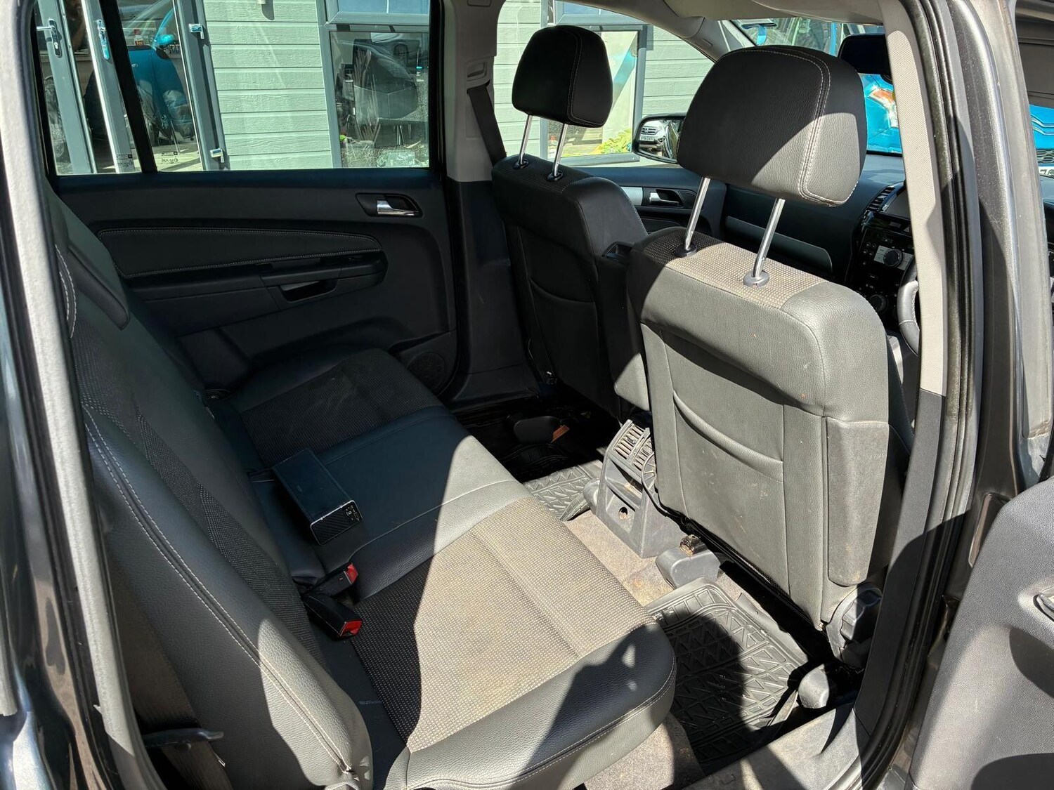 Used Vauxhall Zafira for sale - 78214235: Photo 8