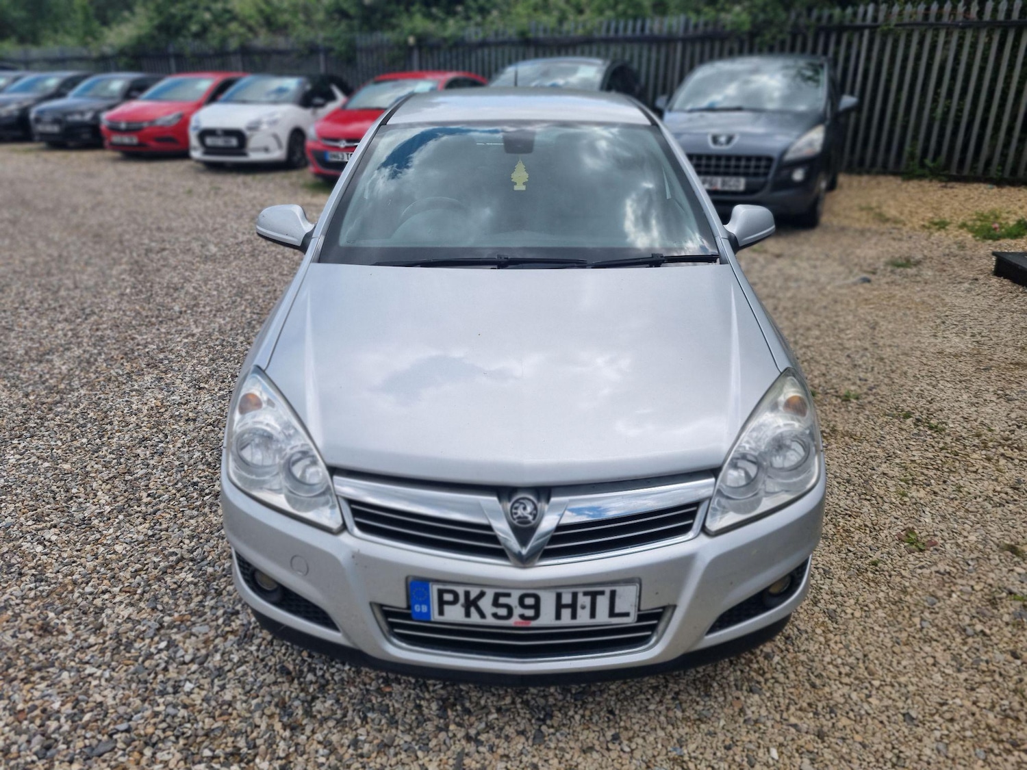 Used Vauxhall Astra 2009 for sale - 76667438: Photo 2