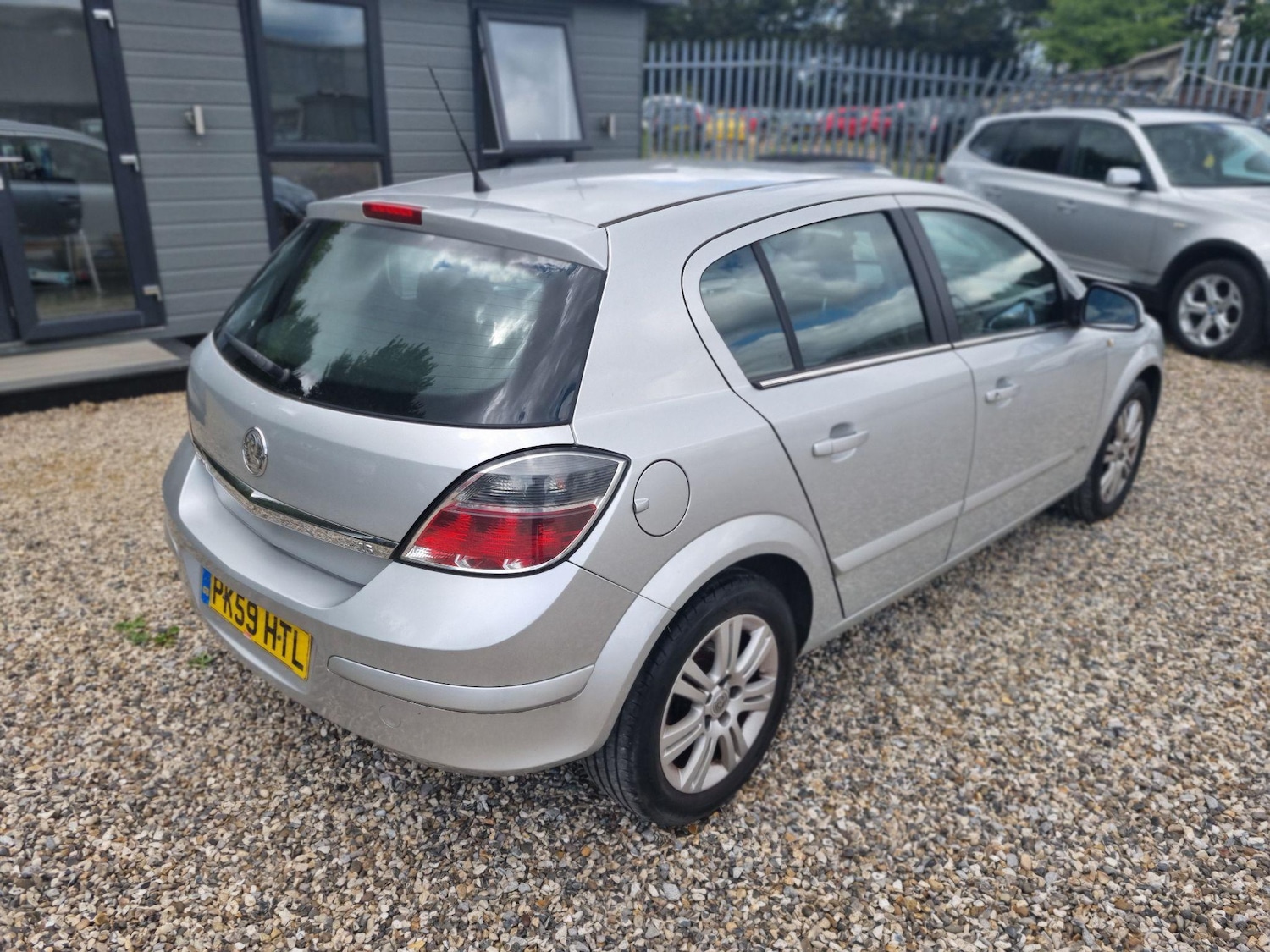 Used Vauxhall Astra 2009 for sale - 76667438: Photo 6