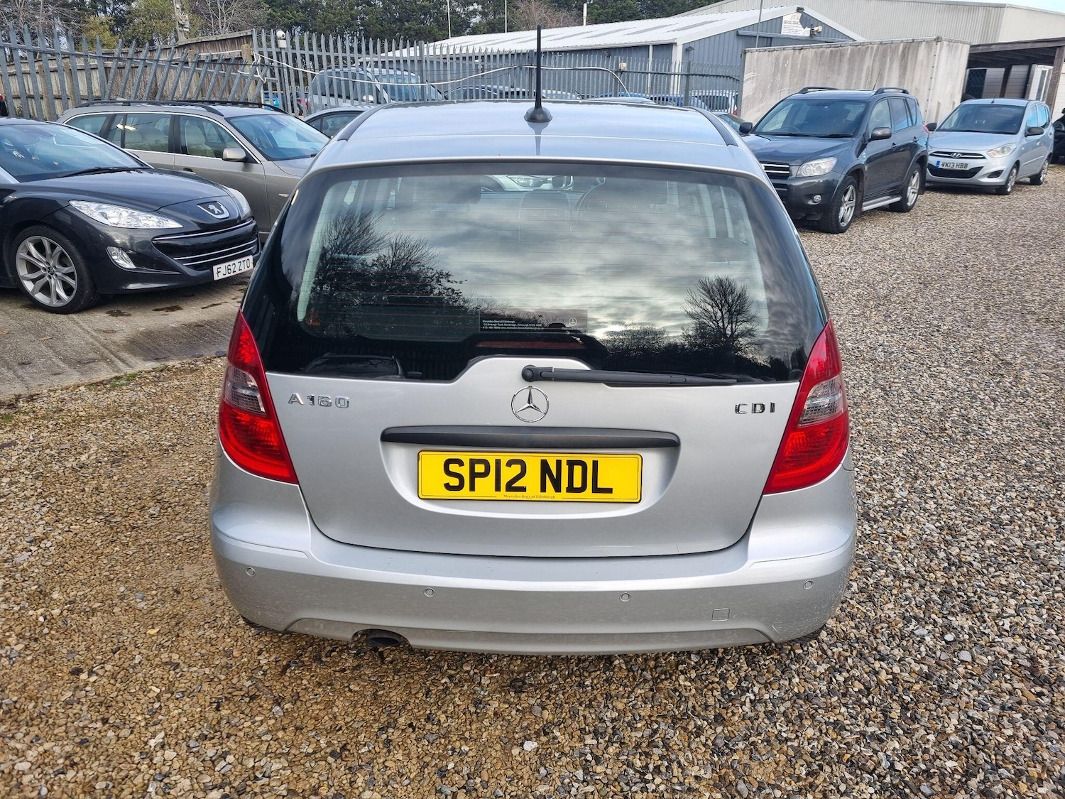 Used Mercedes-Benz A-Class 2012 for sale - 76714169: Photo 4