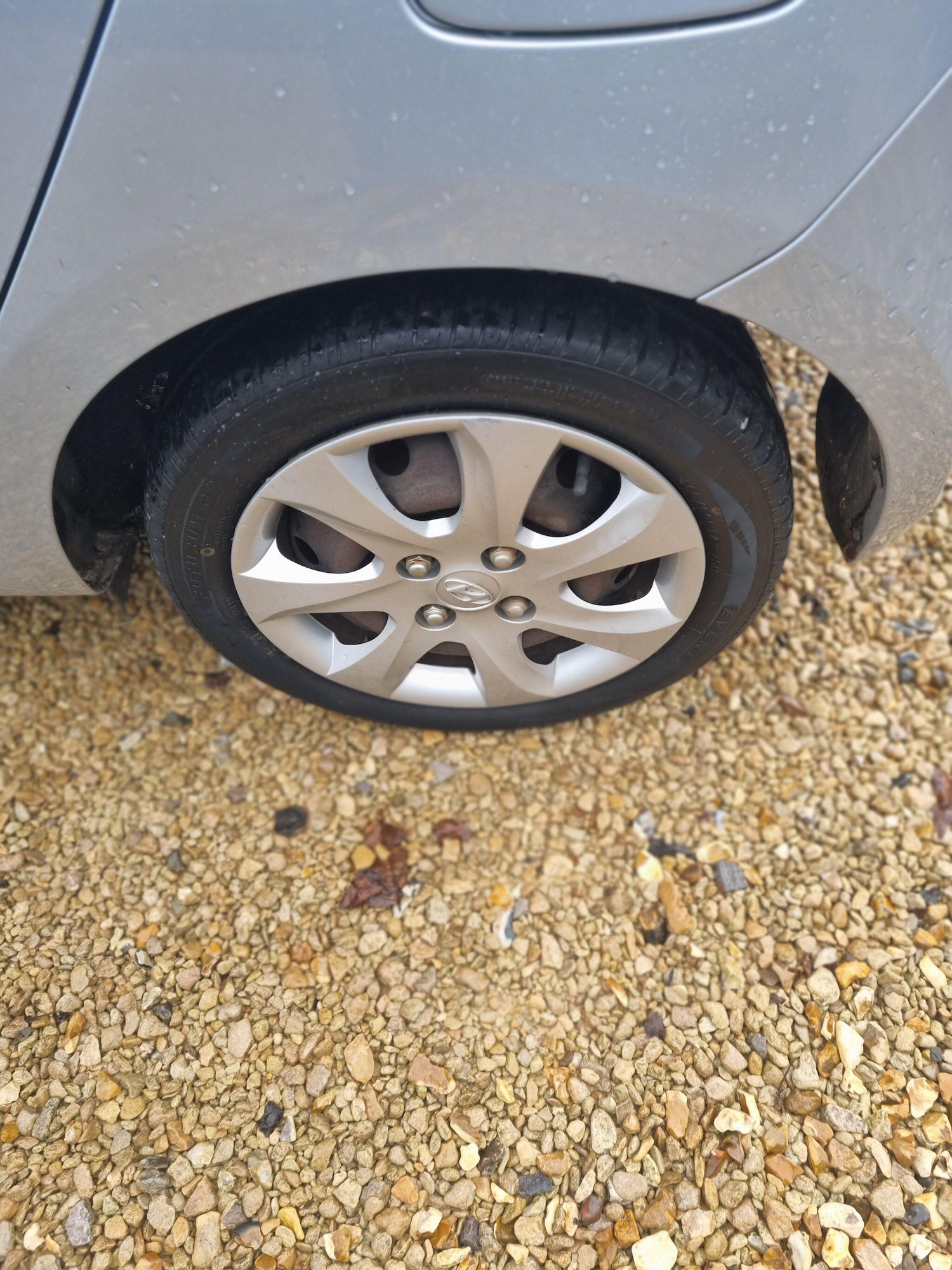 Used Hyundai i10 2013 for sale - 76976550: Photo 17