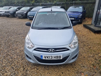 Used Hyundai i10 2013 for sale - 76976550: Photo