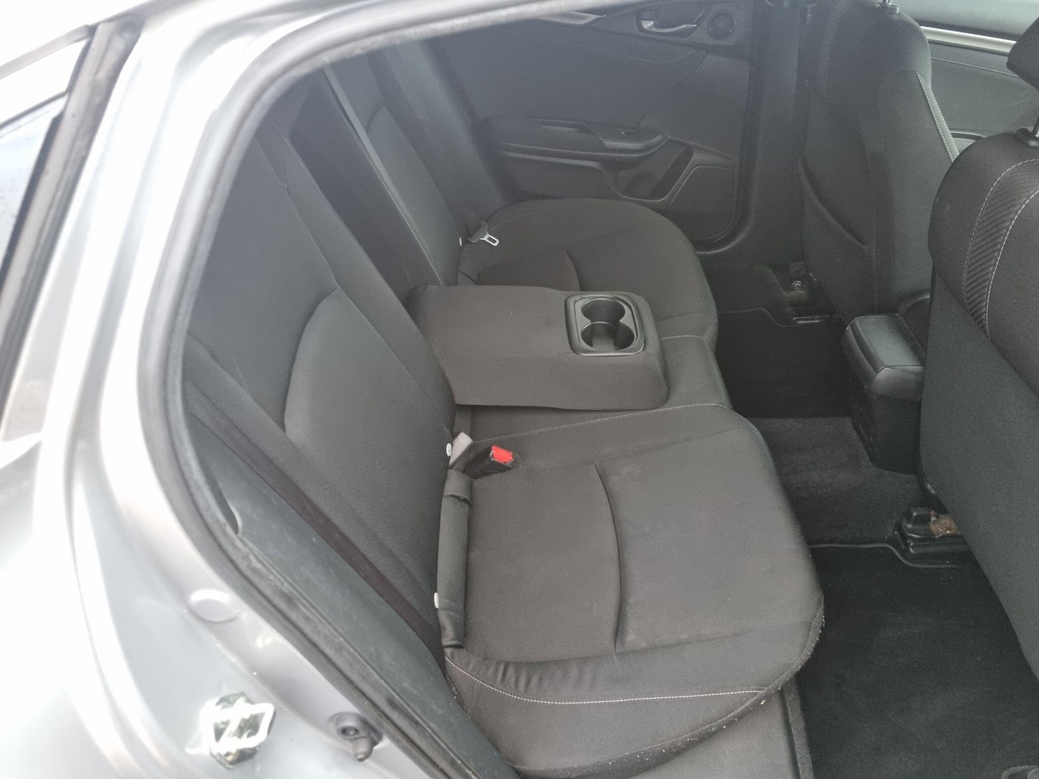 Used Honda Civic 2017 for sale - 76550694: Photo 12