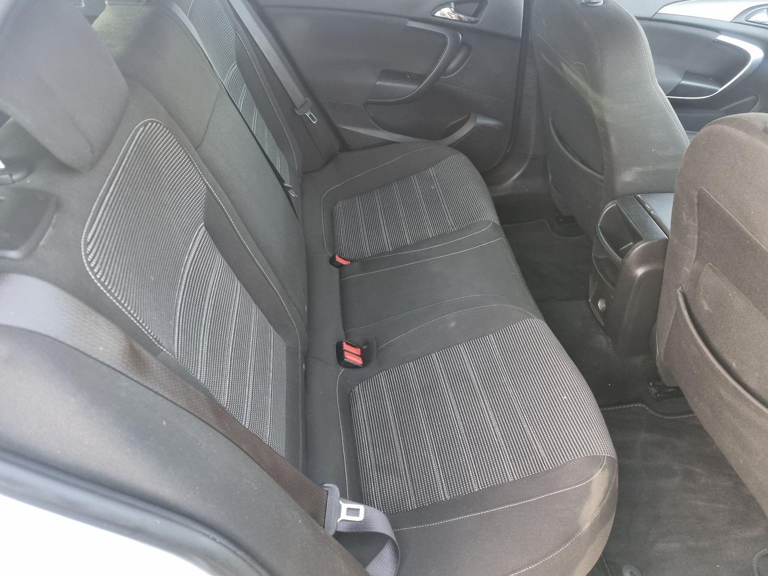 Used Vauxhall Insignia 2015 for sale - 76976888: Photo 11