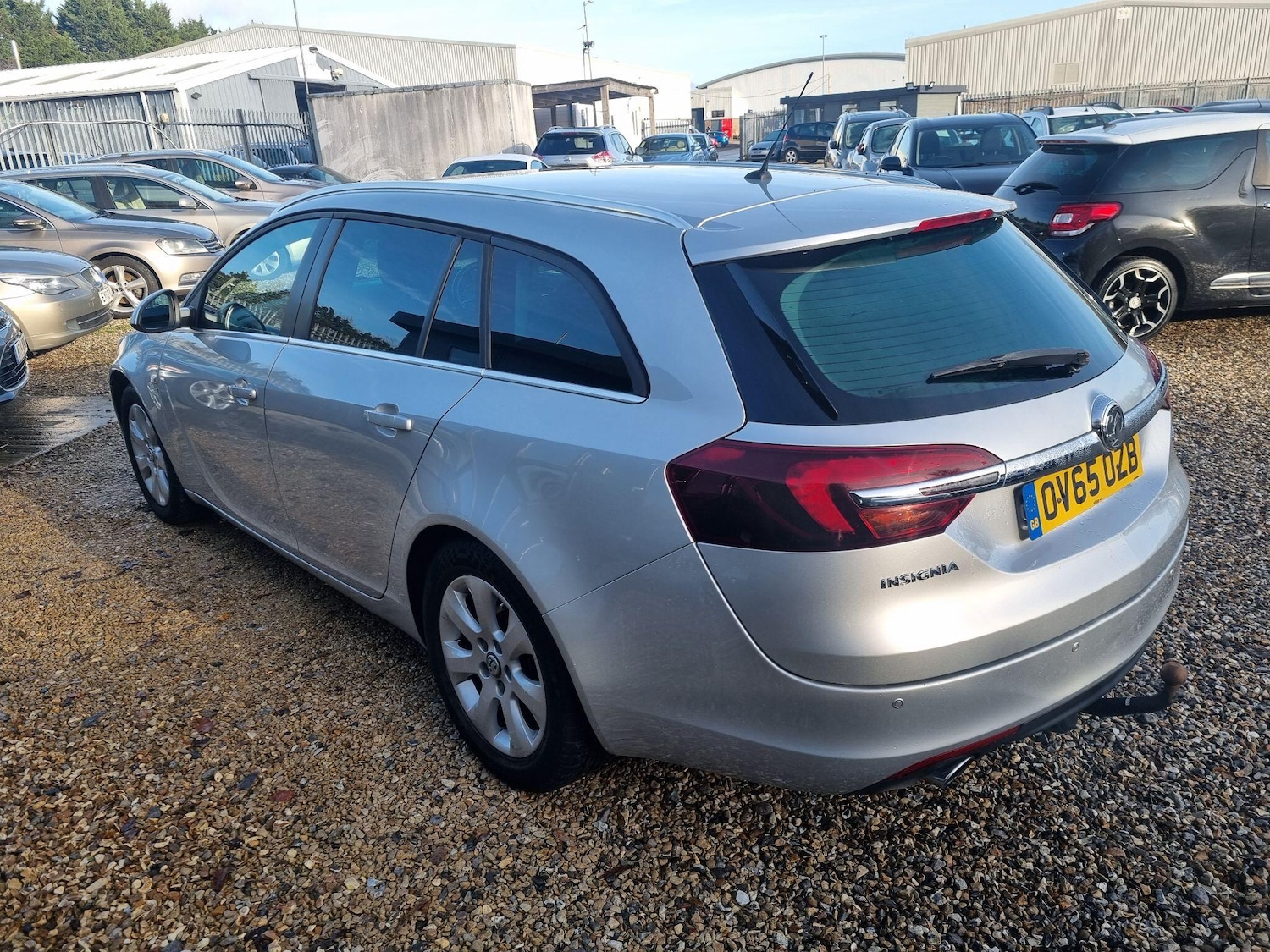 Used Vauxhall Insignia 2015 for sale - 76976888: Photo 4