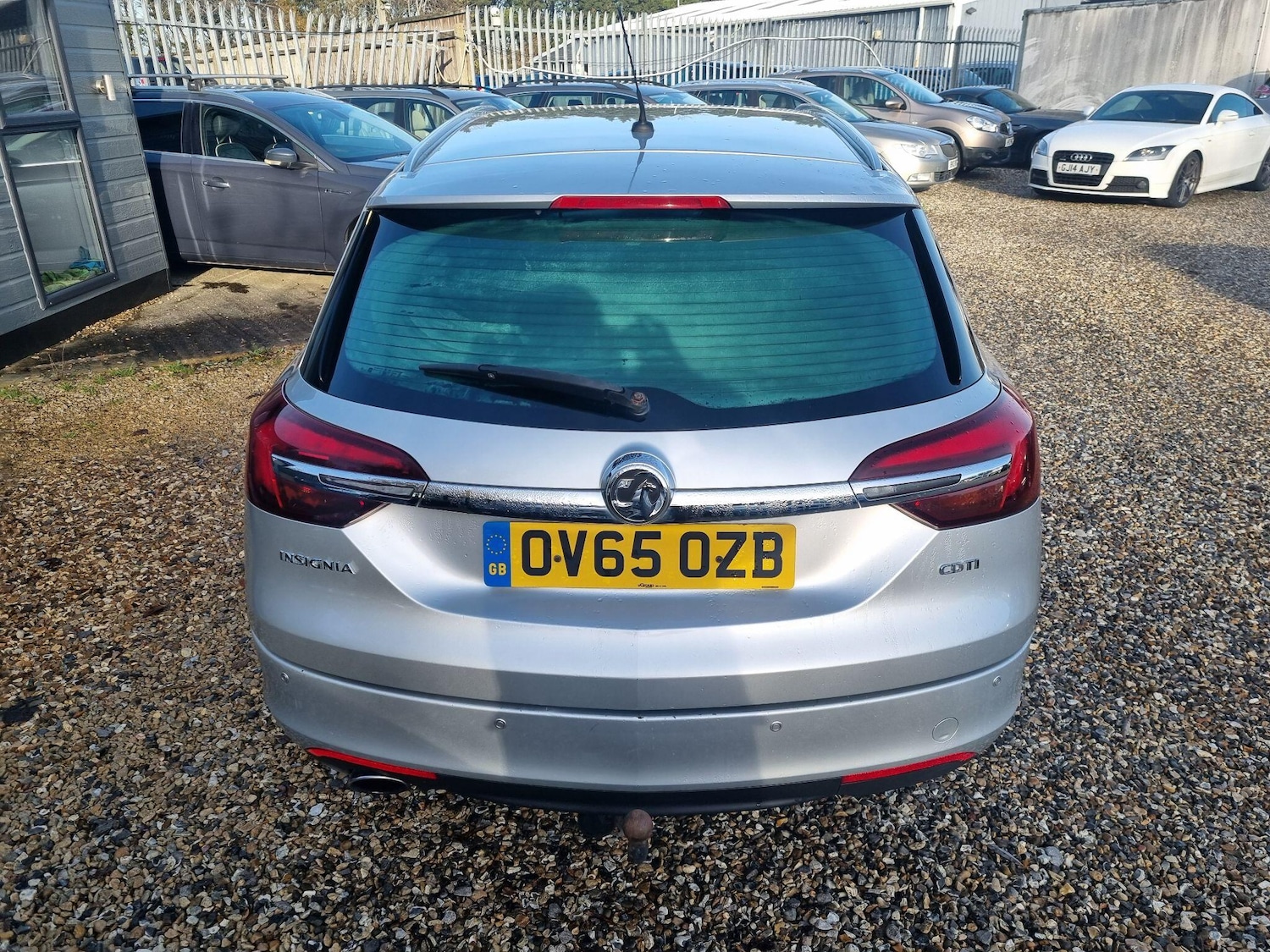 Used Vauxhall Insignia 2015 for sale - 76976888: Photo 5