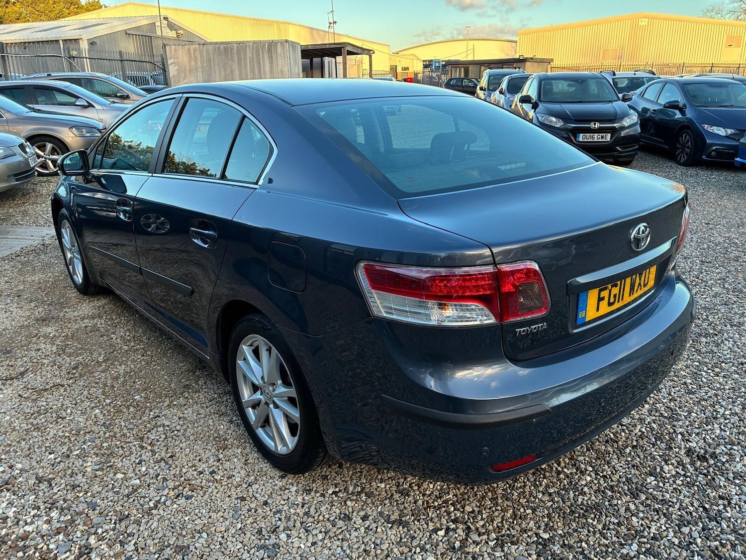 Used Toyota Avensis 2011 for sale - 77050218: Photo 4