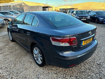 Used Toyota Avensis 2011 for sale - 77050218: Photo