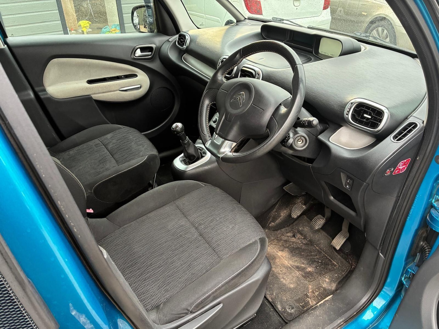 Used Citroen C3 Picasso 2014 for sale - 77682835: Photo 11