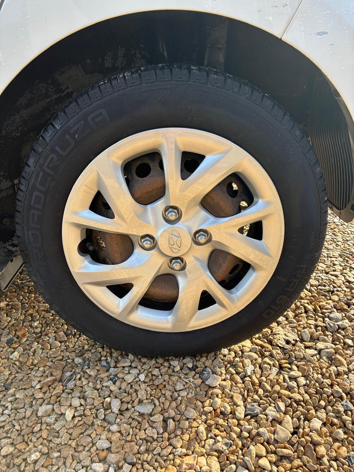 Used Hyundai i10 2017 for sale - 77314788: Photo 18