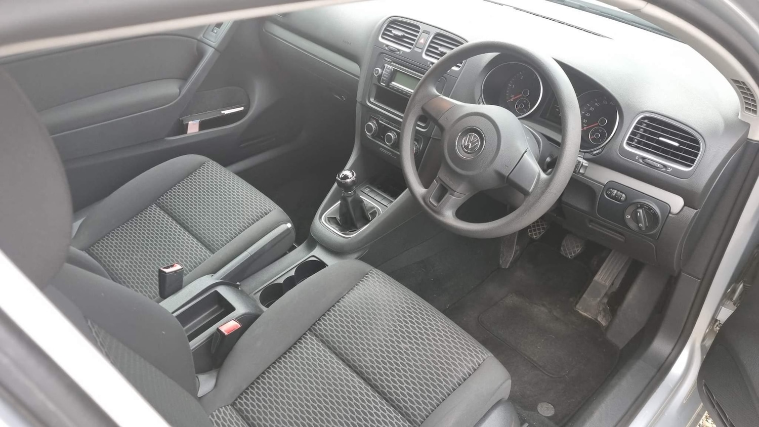 Used Volkswagen Golf 2009 for sale - 76976172: Photo 7