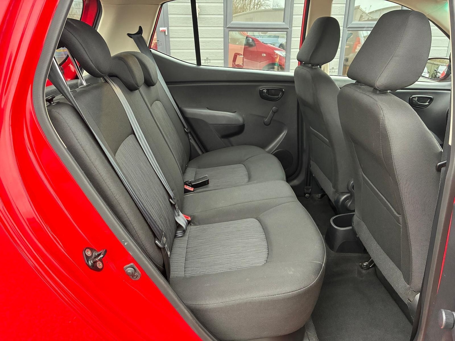 Used Hyundai i10 2013 for sale - 77396006: Photo 10