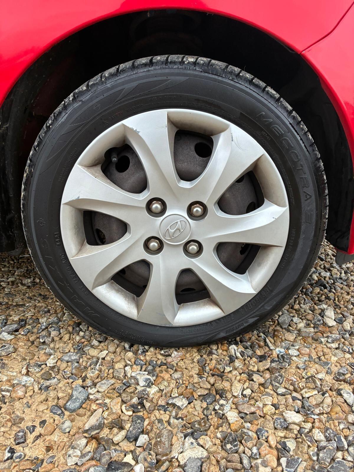 Used Hyundai i10 2013 for sale - 77396006: Photo 16