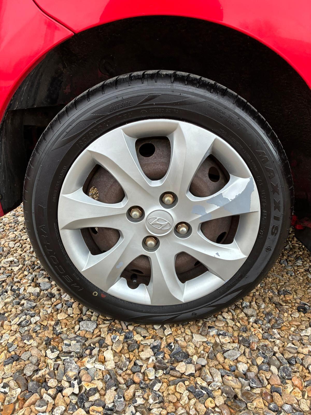 Used Hyundai i10 2013 for sale - 77396006: Photo 17