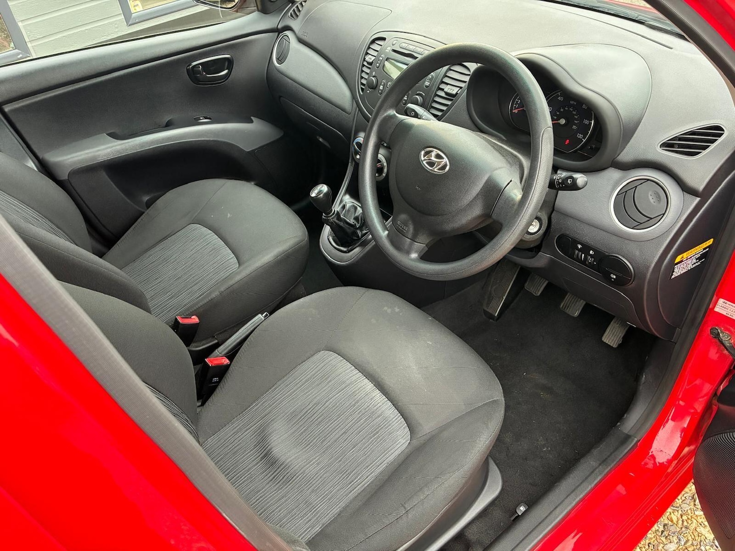 Used Hyundai i10 2013 for sale - 77396006: Photo 8