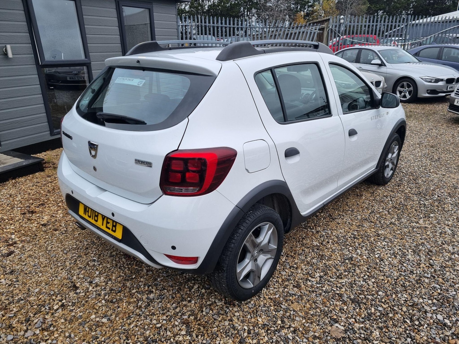 Used Dacia Sandero Stepway 2018 for sale - 76832601: Photo 6