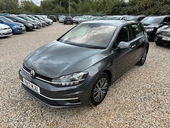 Used Volkswagen Golf 2017 for sale - 79808056: Photo