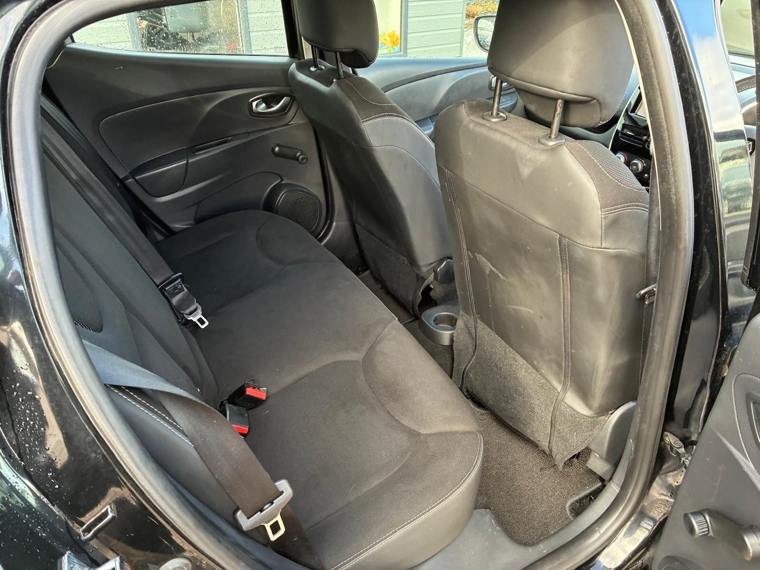 Used Renault Clio for sale - 77304986: Photo 11