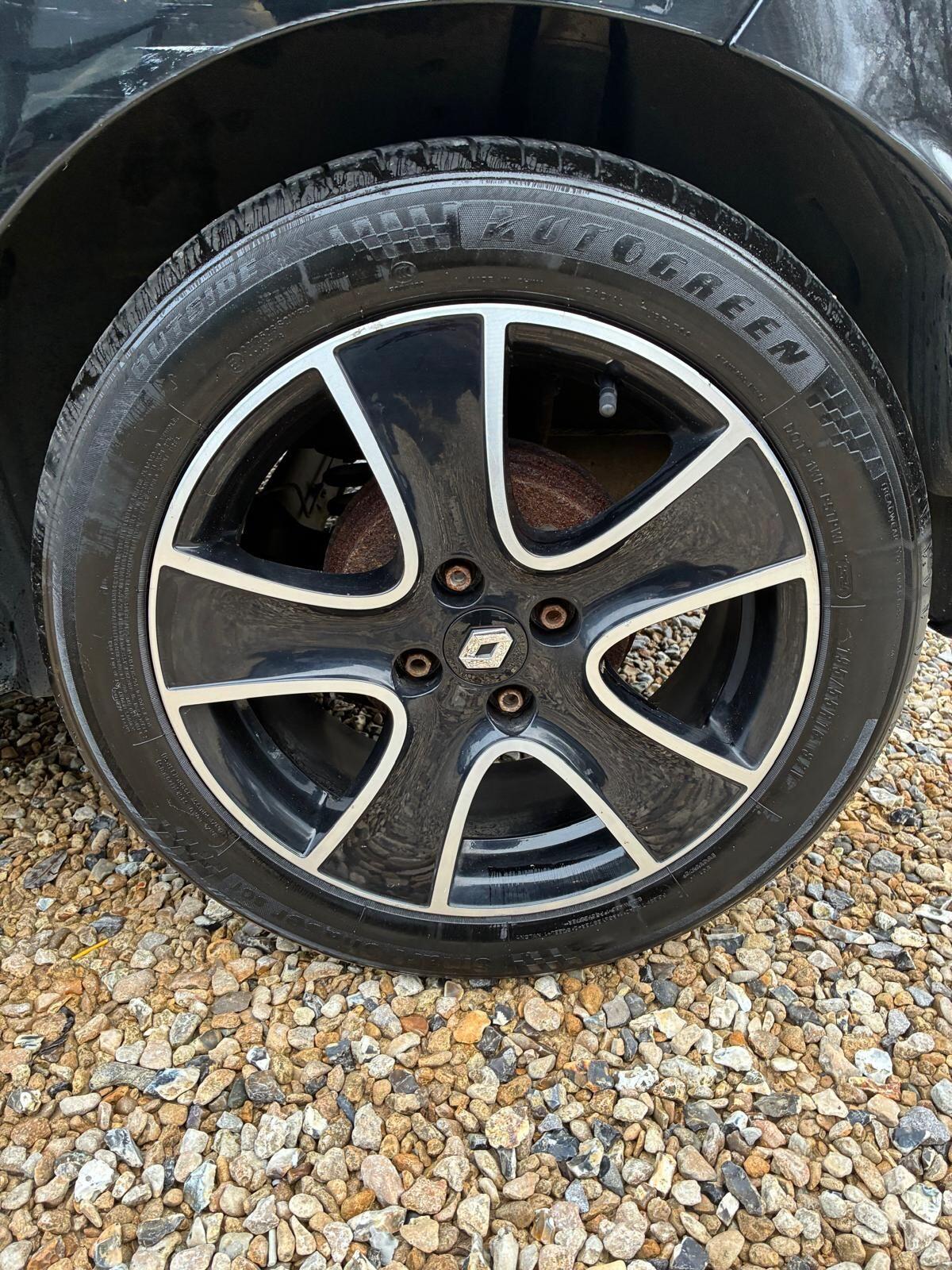 Used Renault Clio 2015 for sale - 77304986: Photo 19