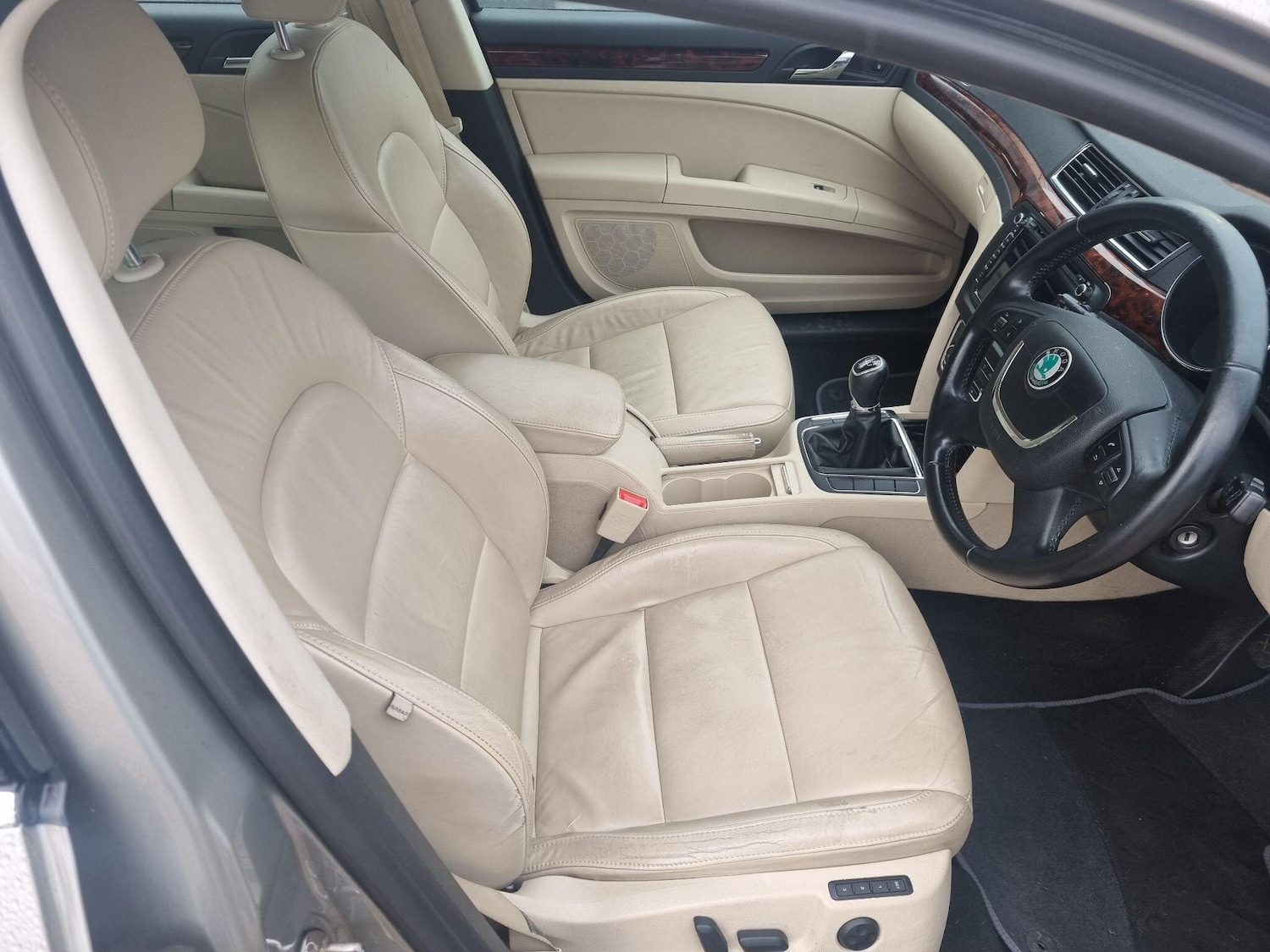 Used Skoda Superb 2013 for sale - 76927050: Photo 11