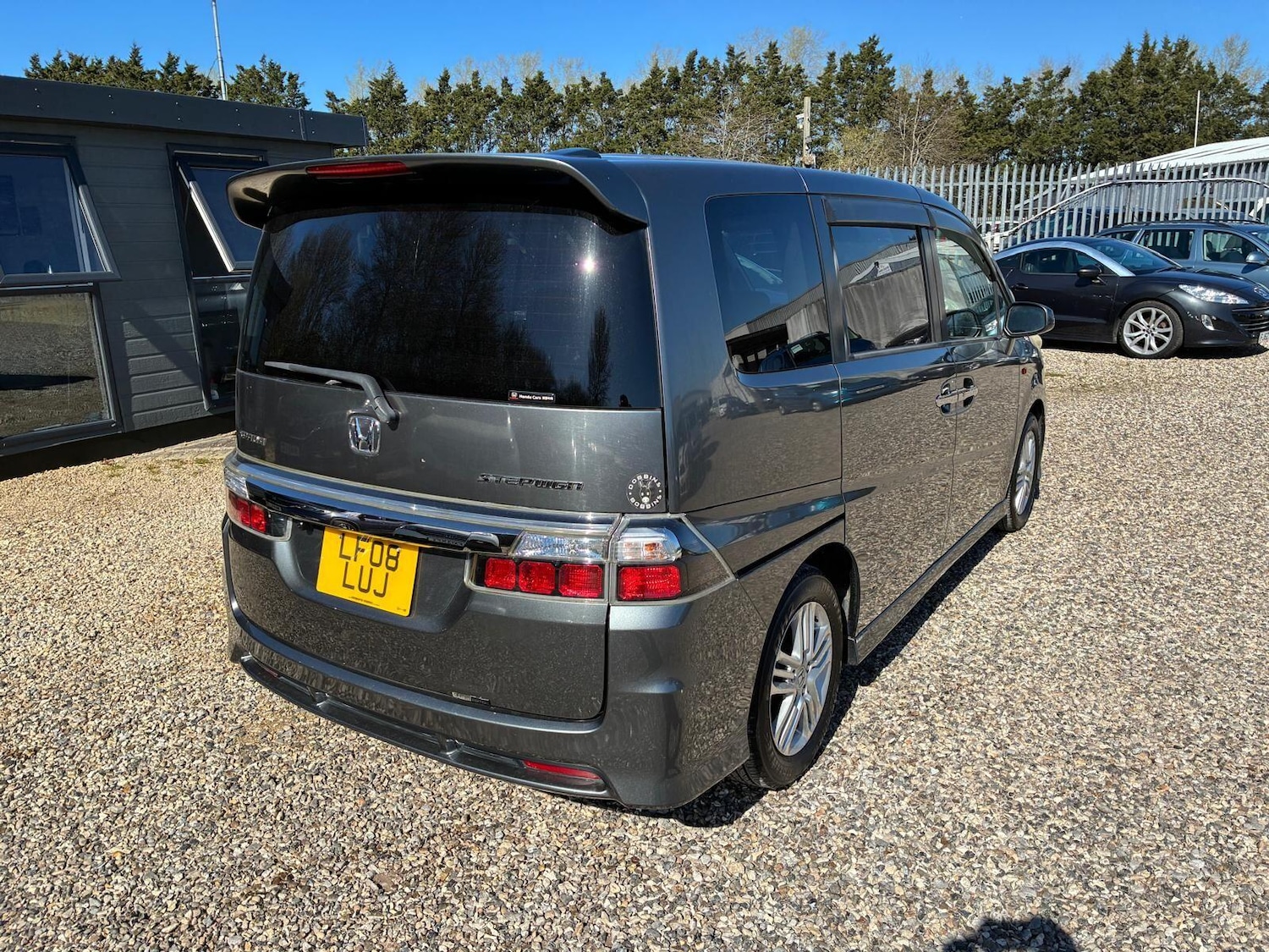 Used Honda Stepwagon 2023 for sale - 77939860: Photo 7