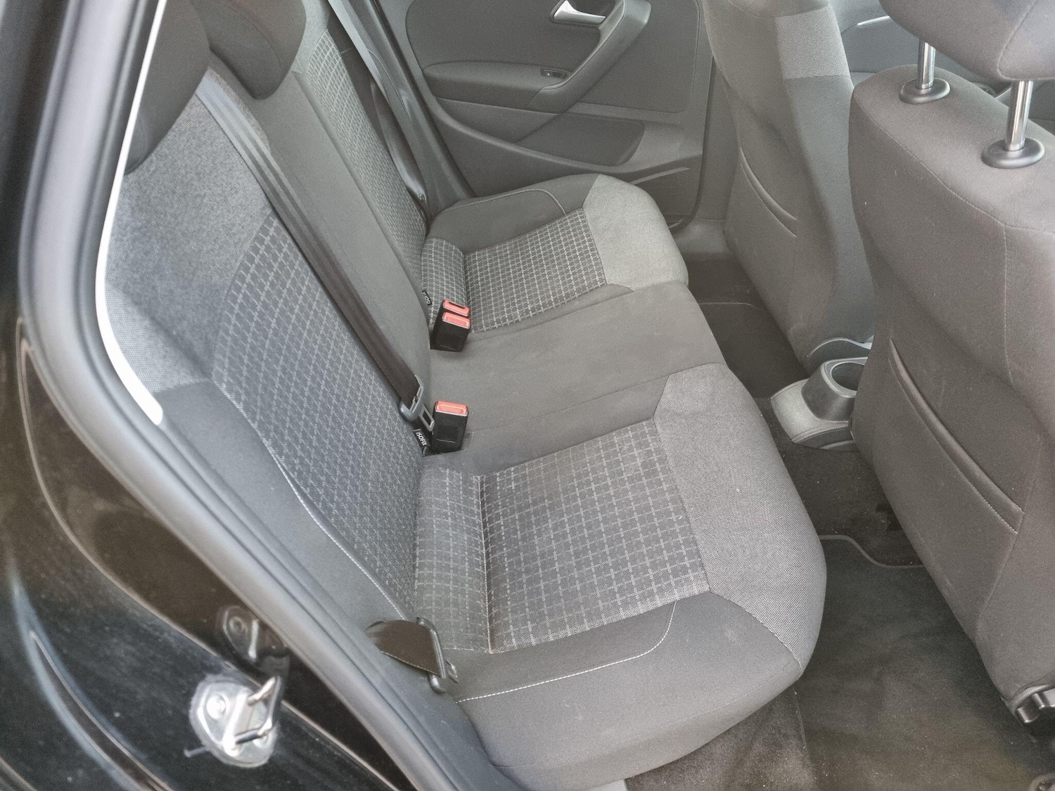 Used Volkswagen Polo 2015 for sale - 76573040: Photo 12