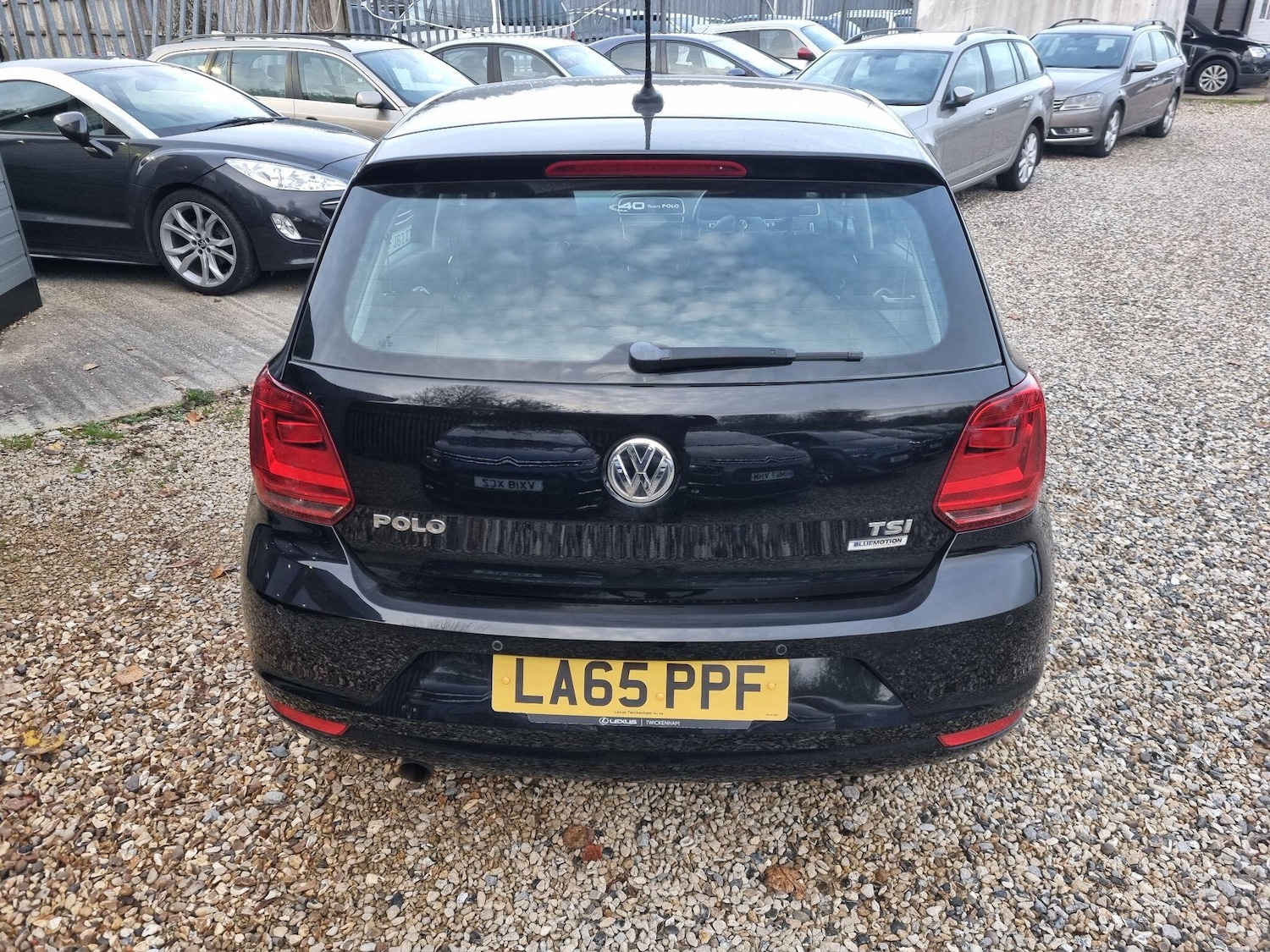 Used Volkswagen Polo 2015 for sale - 76573040: Photo 5