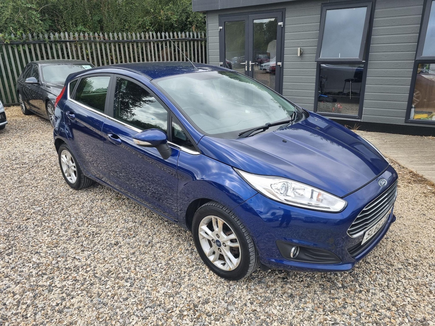Used Ford Fiesta 2017 for sale - 76988334: Photo 1