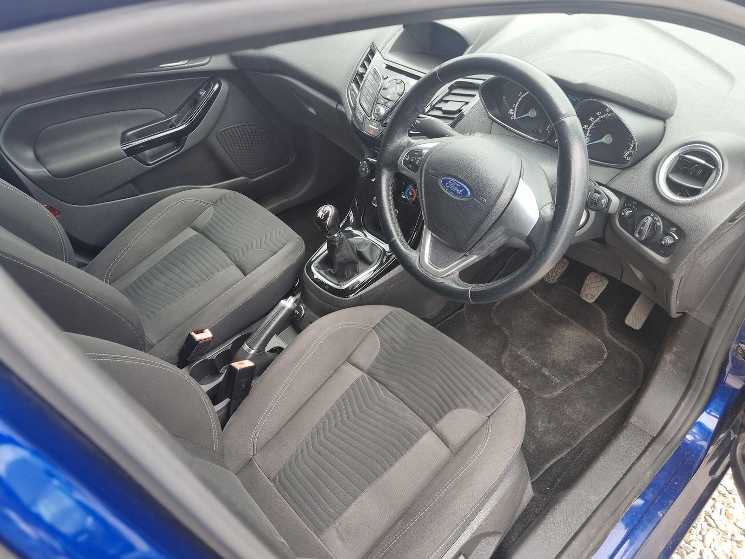 Used Ford Fiesta 2017 for sale - 76988334: Photo 10