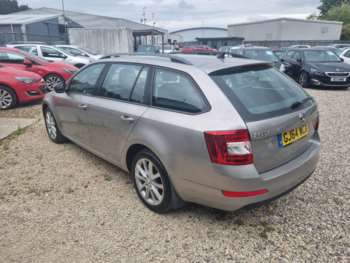 Used Skoda Octavia 2014 for sale - 75256949: Photo