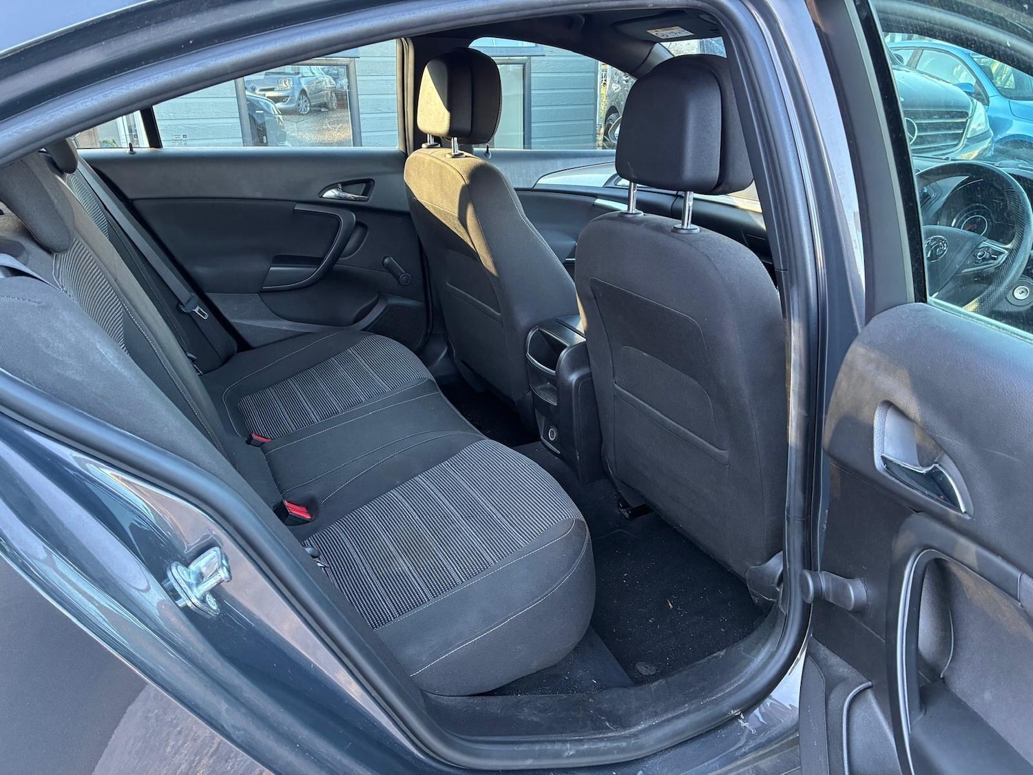 Used Vauxhall Insignia 2015 for sale - 77957621: Photo 11