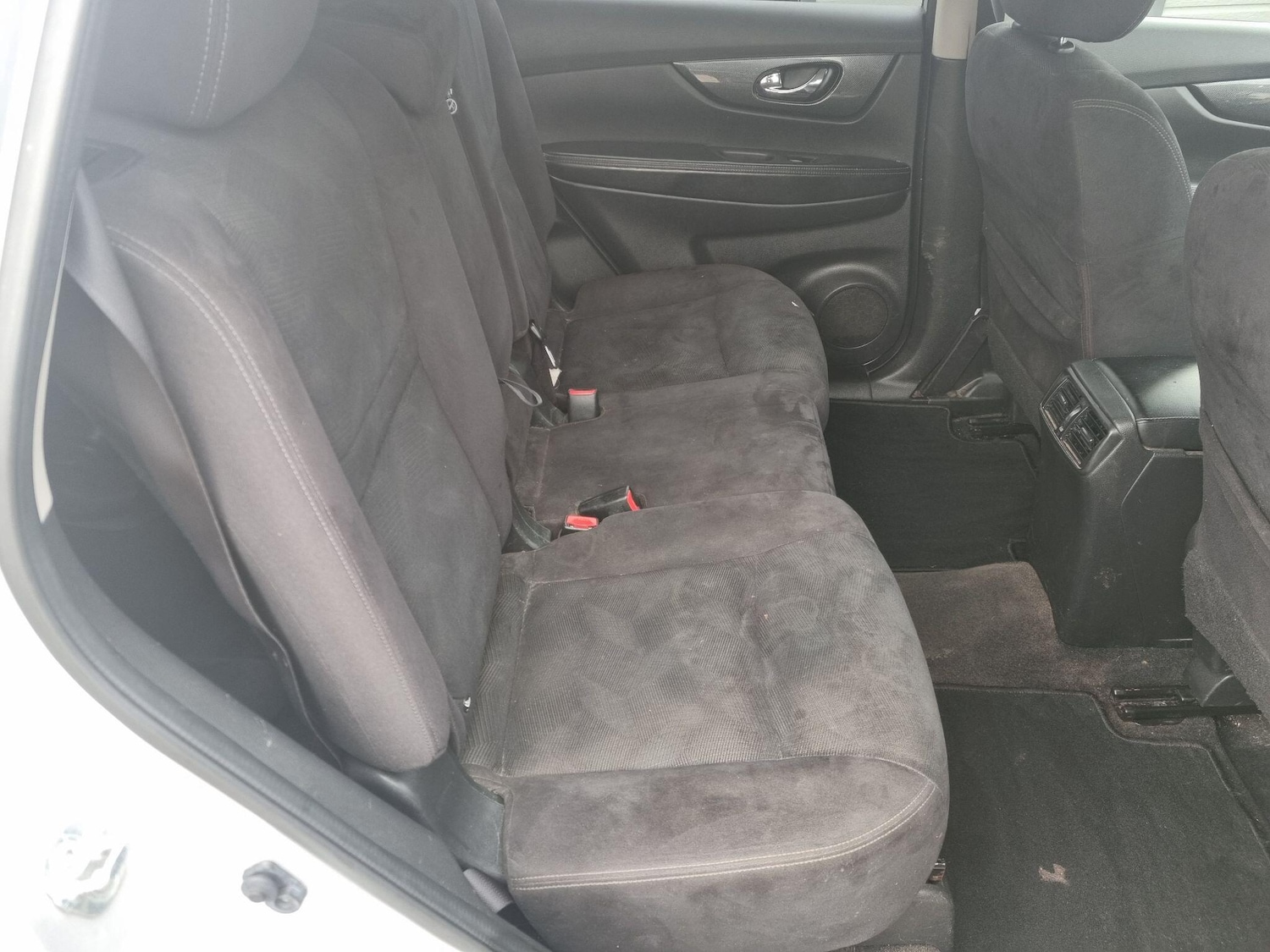 Used Nissan X-Trail 2015 for sale - 77400819: Photo 12