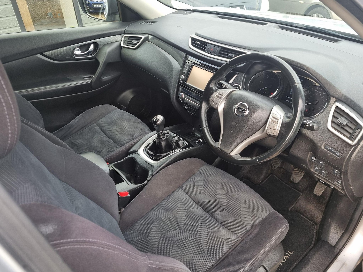 Used Nissan X-Trail 2015 for sale - 77400819: Photo 9