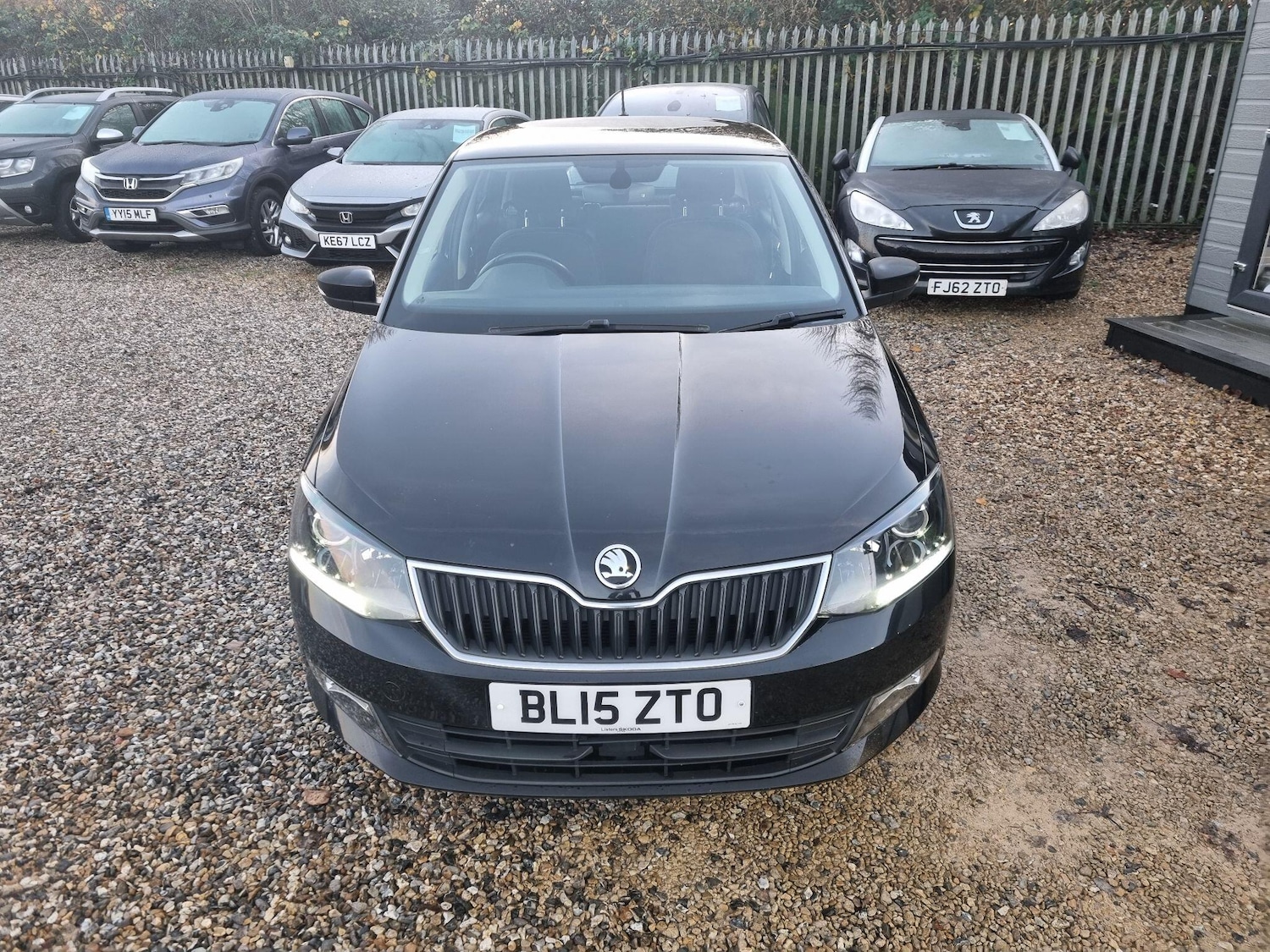 Used Skoda Fabia 2015 for sale - 76925879: Photo 2
