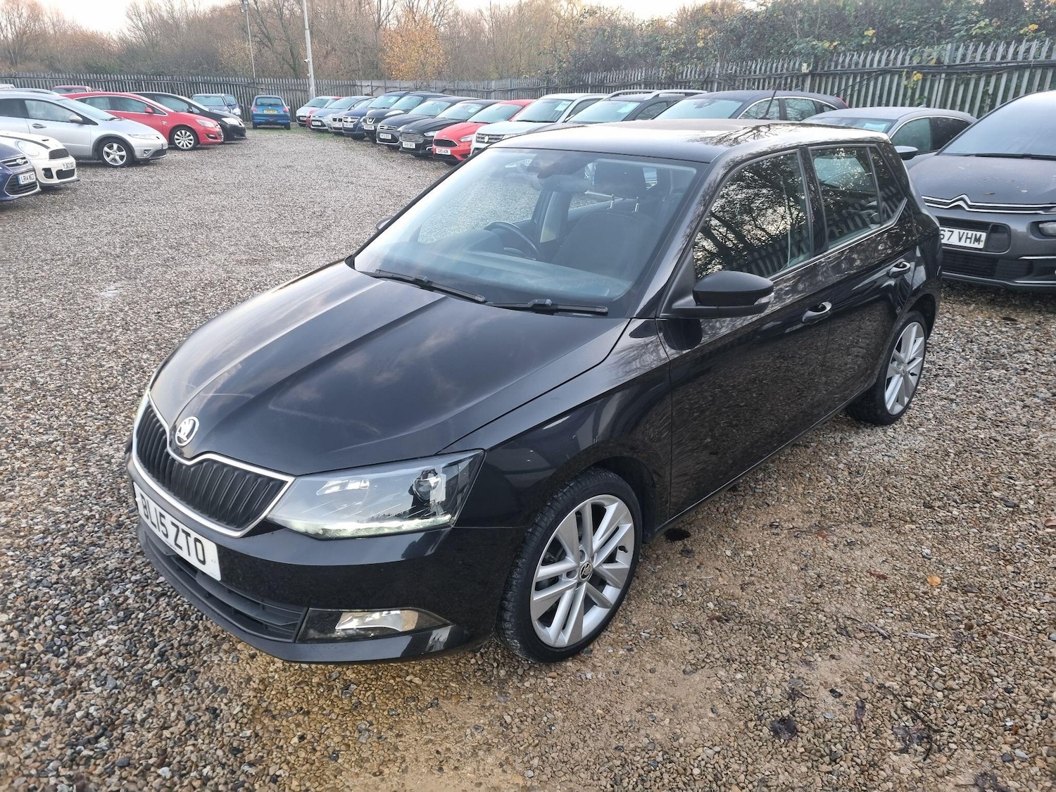 Used Skoda Fabia 2015 for sale - 76925879: Photo 3