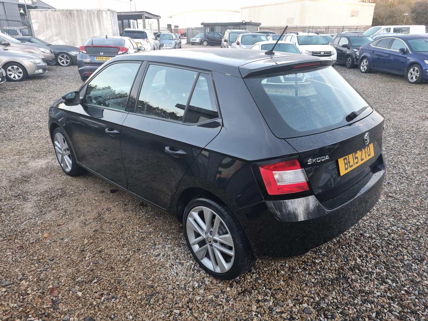 Used Skoda Fabia 2015 for sale - 76925879: Photo 4