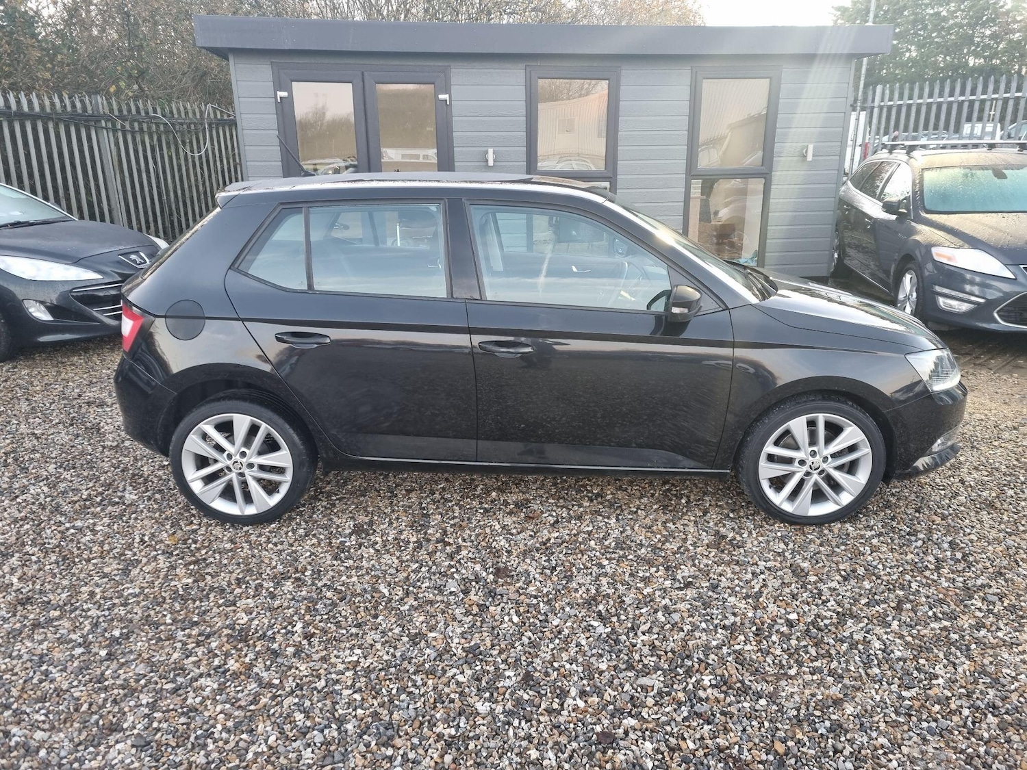 Used Skoda Fabia 2015 for sale - 76925879: Photo 7