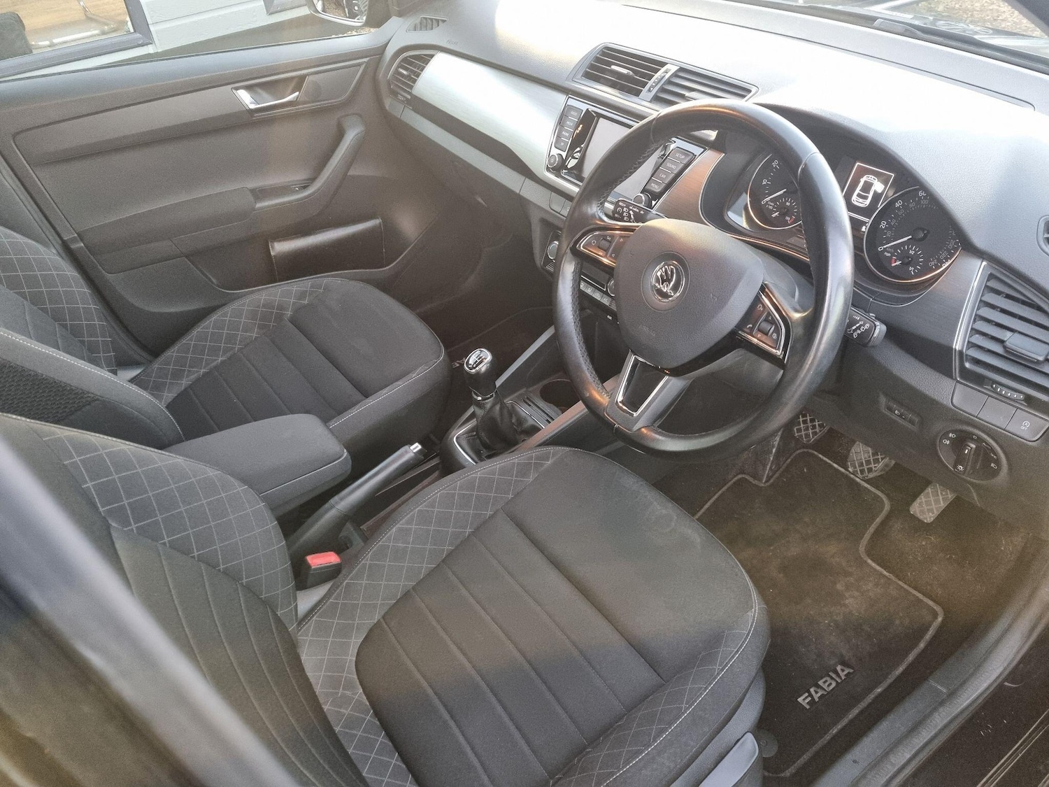 Used Skoda Fabia 2015 for sale - 76925879: Photo 9