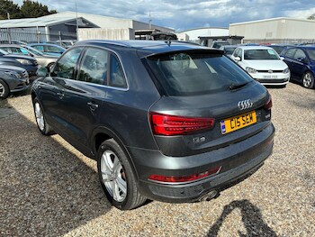 Used Audi Q3 2016 for sale - 78784276: Photo
